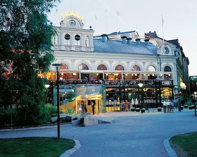 Berns, Historical Boutique Hotel & House of Entertainment since 1863