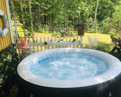 Cabin Lilly Of The Valley