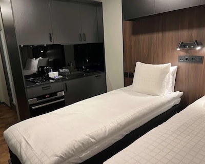 Sure Hotel Studio By Best Western Bromma