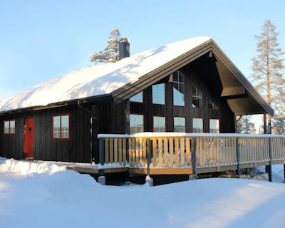 Jarvso House. Ski In / Ski Out.
