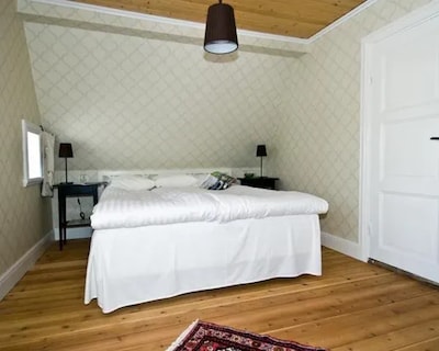 Bjälbo Gästhus B&B