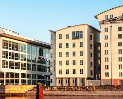 Best Western River C Hotel