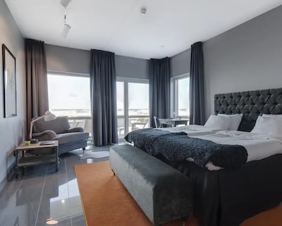 Ocean Hotel