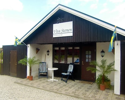 Vita Stenen Rum och Restaurang