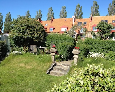 Bright Maisonette With Sea View