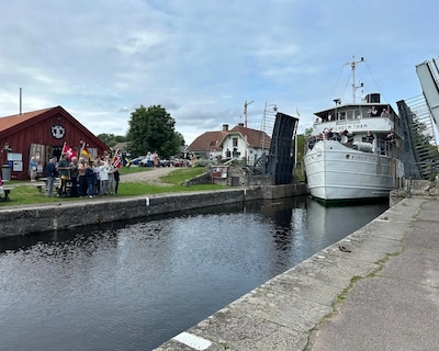 Modern Cottage near Tivedens Nationalpark