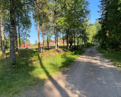 Charming Stay At The Old Cottage