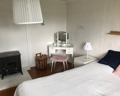 Cozy Cottage Near Lidköping Kinnekulle & Sommarland