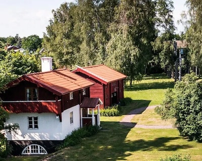 Charming Guesthouse Borlänge Near Romme Alpin