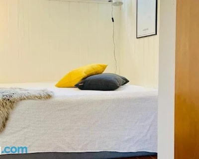 Charmig Lagenhet Med Nara Till Allt!