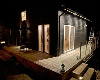 AC. Near Lake Free parking and cleaning. Wifi 100 mbit