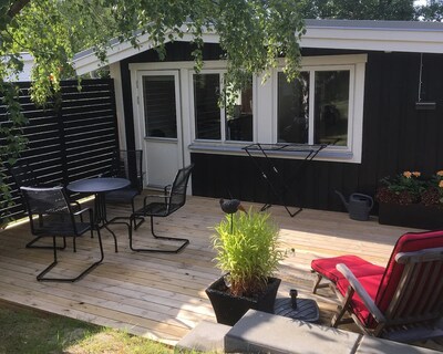 Light And Fresh Guest Cottage Next To Helgeå!