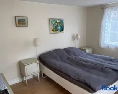 Solhyddan, Tvarumslagenhet I Villa Nara Havet