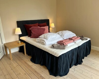 Mansion, A Unique Living. 325m2 With Orangery