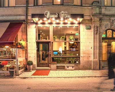 Queen's Hotel by First Hotels