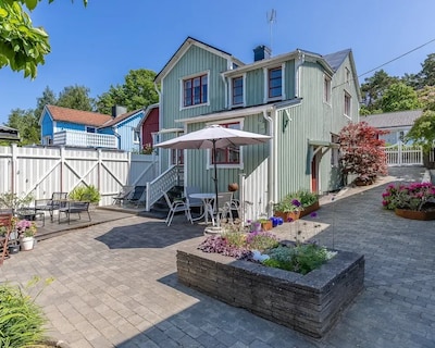 Apartment in cozy guest house