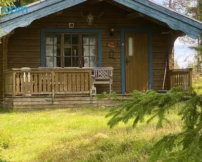 Timrad Stuga I Kanten Av Skogen Med Spa Mojlighet