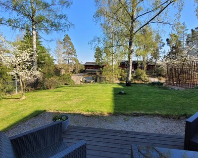 Cozy Cottage By The Nature, House 1