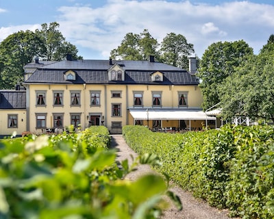 Hennickehammars Herrgård