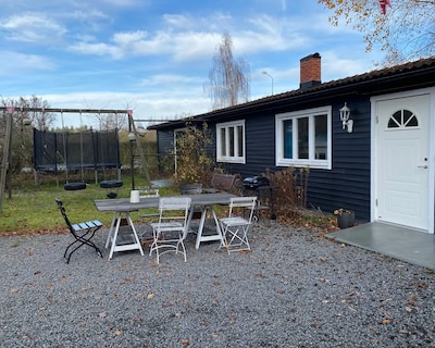 Newly Renovated Garden House For 5 People