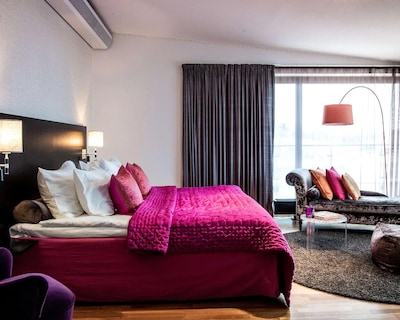 Best Western Plus Time Hotel