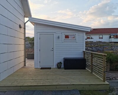 Newly built cottage near the sea On Smögen