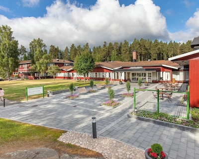 Ädelfors Hotell & Vandrarhem