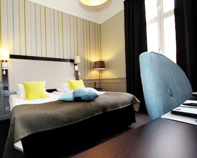 Home Hotel Post