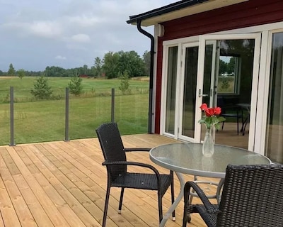 New Guesthouse Near Golf Course