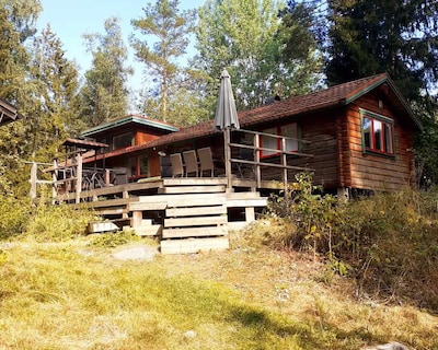 Cottage Close To Beach For The Large Family