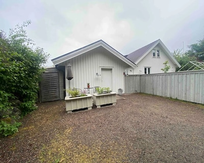 Cozy Cottage By The Sea South Of Varberg