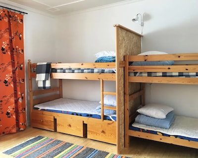 Björkhamra - Cozy Accommodation With Mountain View (Ånn)