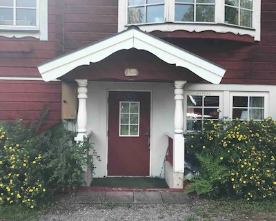 Entire Accommodation In A Solid Setting