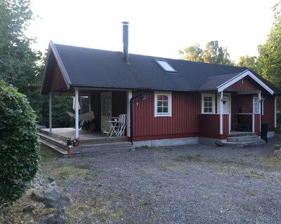 Cozy Modern Stuga In Åsljunga. Two Bedrooms+loft.
