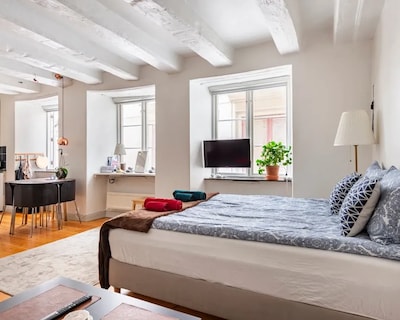 Close to the Royal Palace