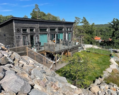 New Ground Floor Apartment With Sea View