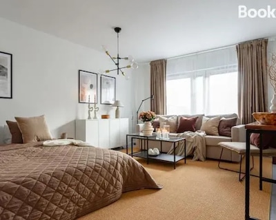 Convenient Studio In Sodermalm For 4