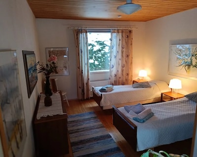 Detached House In Tower River Valley