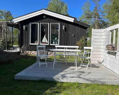 Cozy Cottage with fantastic sea view on Oknö