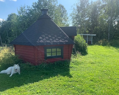 Charming Cabin With Wood Heated Sauna, Breakfast Included!